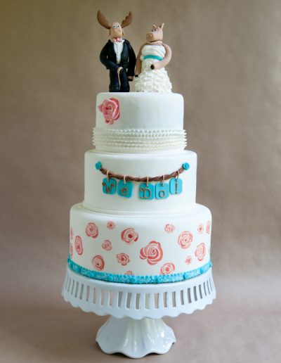 moose wedding cake