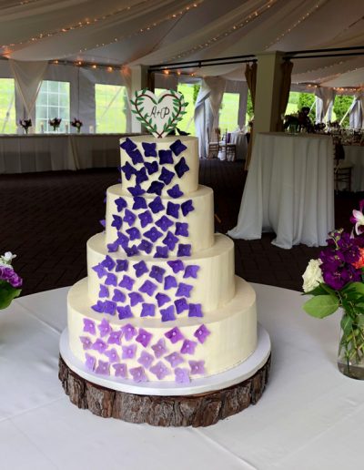 ombre purple gum paste hydrangeas on buttercream wedding cake at Hildene, Manchester, VT